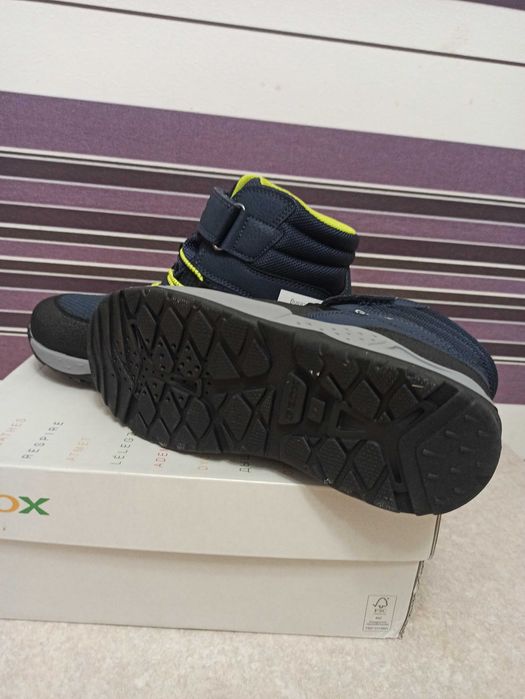 Зимние водонепроникаемые ботинки Geox р.28 Оригинал