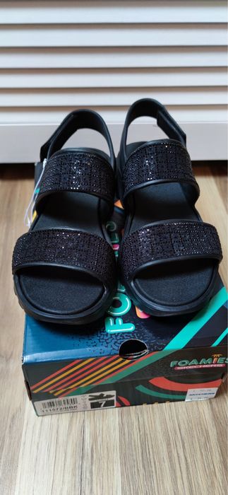 Сандалі skechers