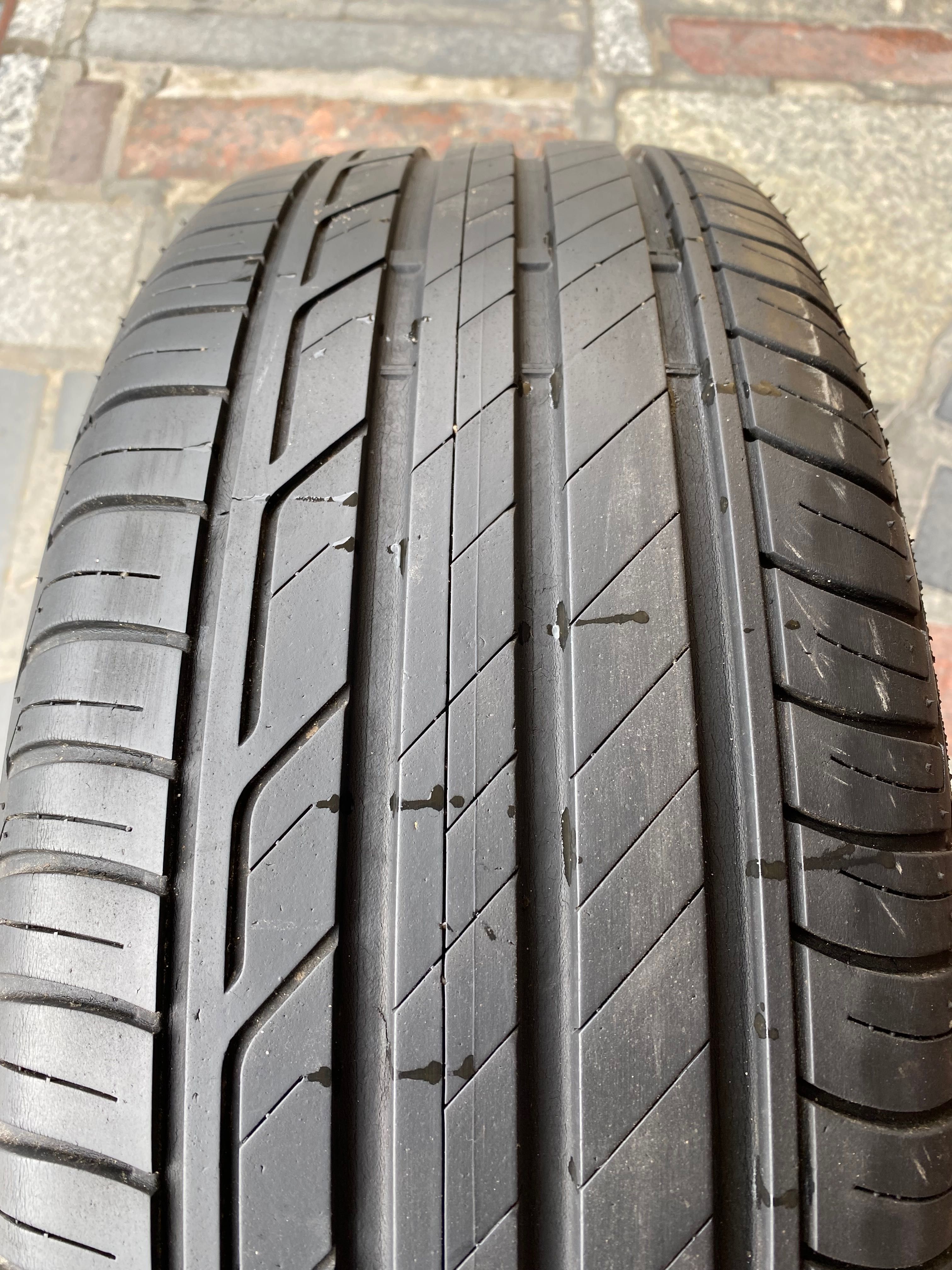 2szt 215/55/17 94V Bridgestone Turanza z 2019 roku