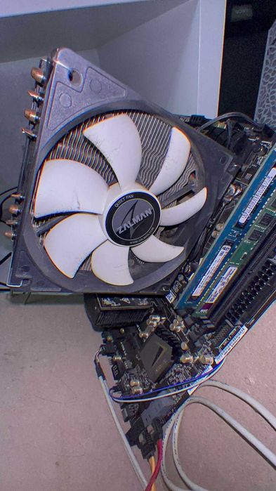 Zestaw komputerowy - i5 3570k + asrock z77 extreme 4 + gtx 750 ti