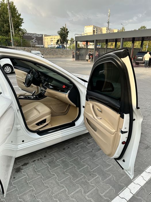 BMW F10 528i 2.0