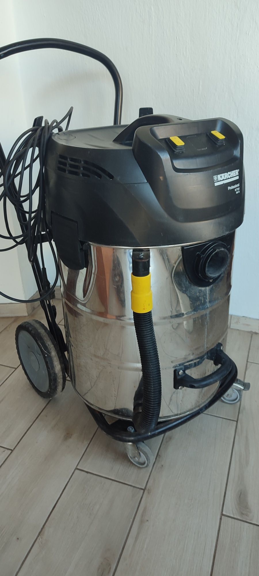 Пилосос професійний karcher nt 70/2 professional