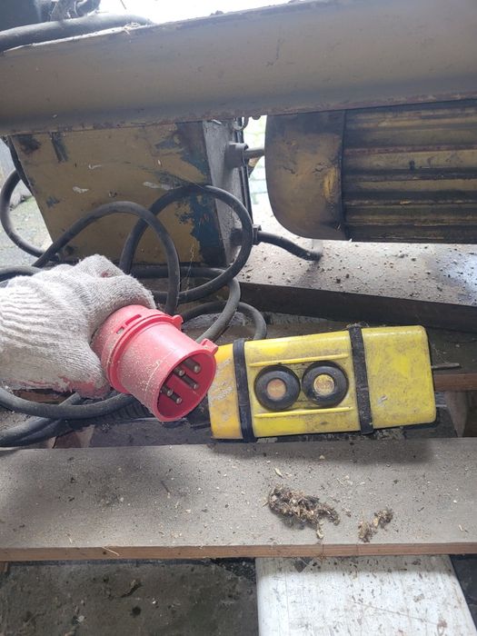 Wciągarka do materiałów budowlanych