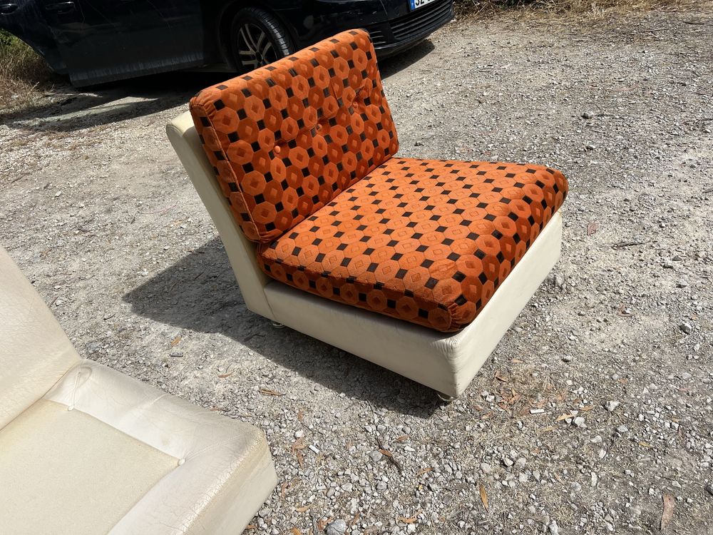 Sofa olaio com forra original 4 unidadas. Preço unitario.