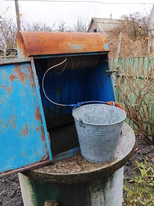 Продам дачу для постійного проживання в  Соколовському масиві.