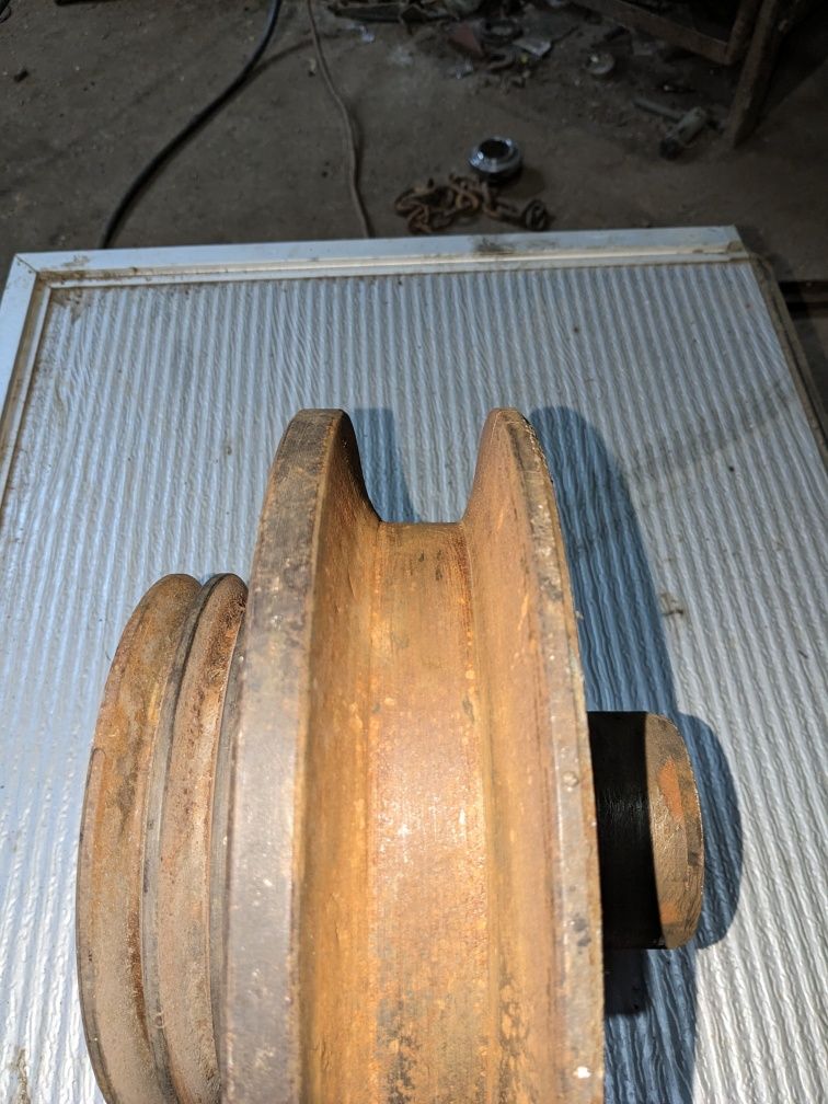 Шків двигуна ходової частини комбайна СК-5 НИВА 54-10253 (з маточиною