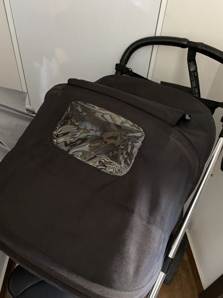 Komplet wózek Mamas&Papas Sola 2 gondola, spacerówka i nosidełko cybex