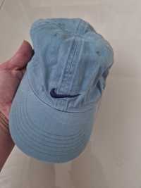 Czapeczka z daszkiem nike jeans