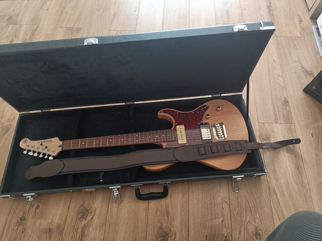 Gitara elektryczna Yamaha Pacific 311H+Case i pasek