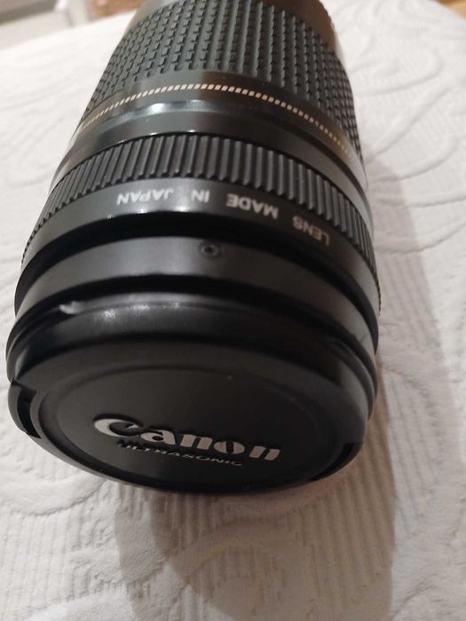 Objetiva Canon EF 75-300mm f/4-5.6 III