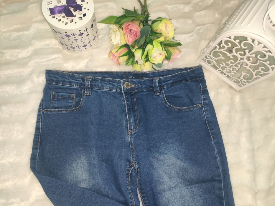 Jeansy Cropp rozmiar z metki M L