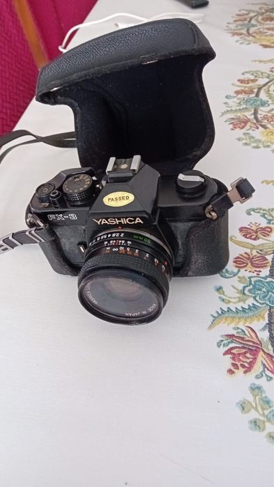 Maquina fotografica YASHICA para peças
