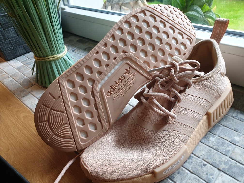 Buty Adidas NMD rozm 39 1/3