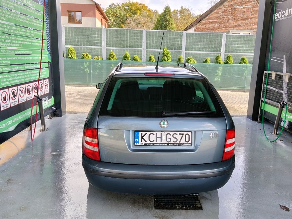 Sprzedam Skodę fabię 1.4 benzyna mpi , Prywatnie