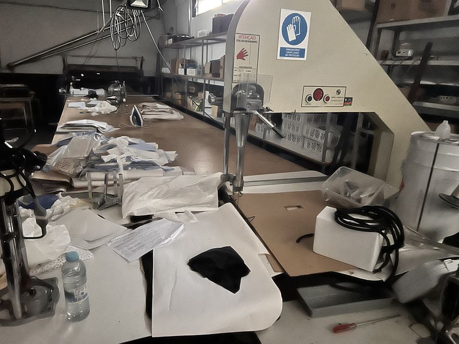 Serra de fita textil