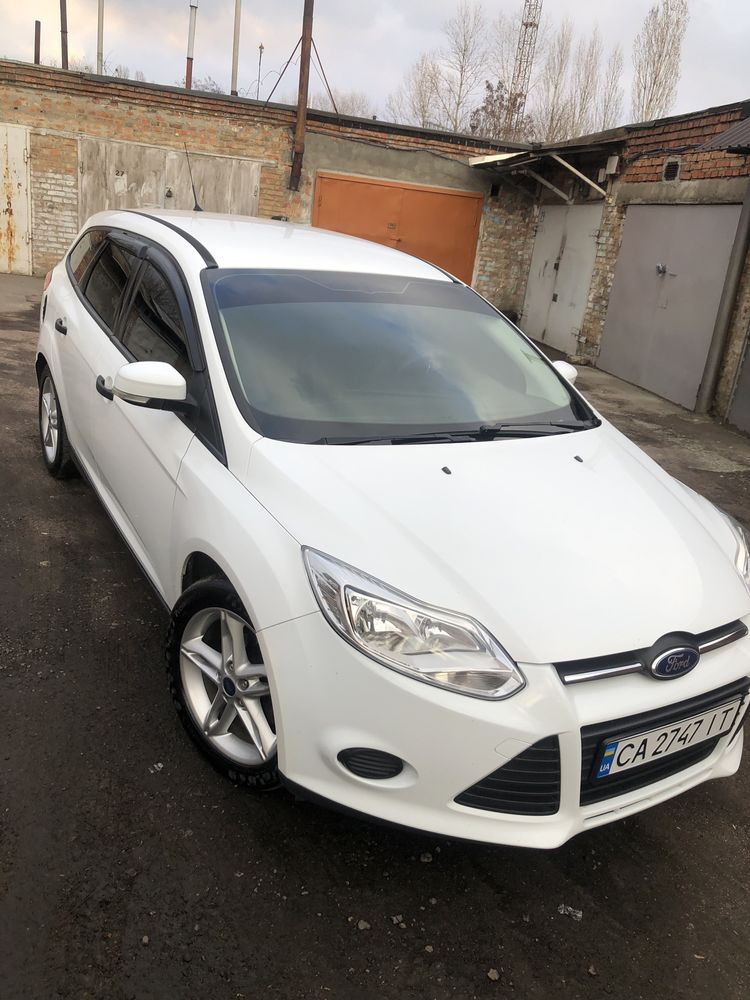 Ford focus (2013)