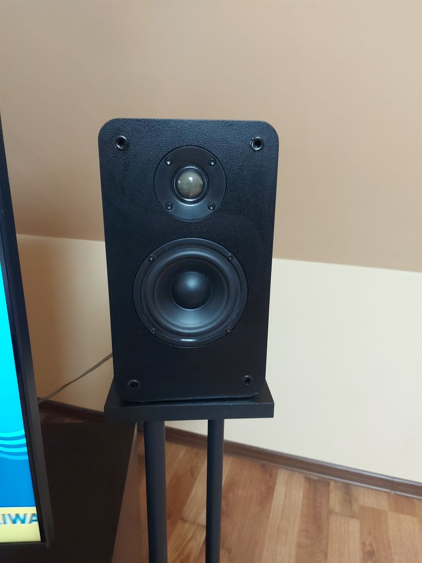Fenda R30BT + stojaki