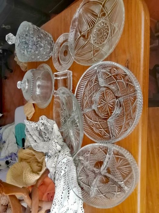 Loiça em vidro,pratos aperitivos, frascos ,pirex de ir ao forno