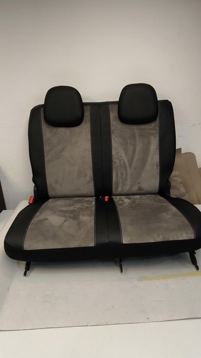 Tapicerowanie samochodów