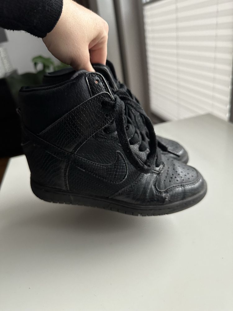 Buty Nike 36 podwyższane