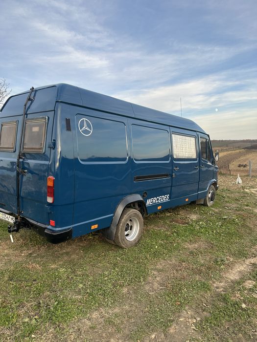 Продам мерседес 410