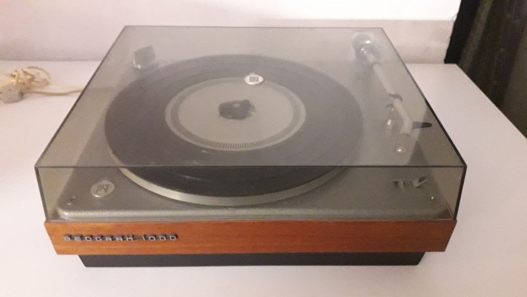 Gramofon Bang Olufsen Beogram 1000