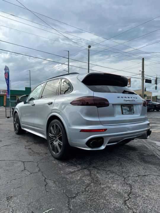 2017 Porsche Cayenne