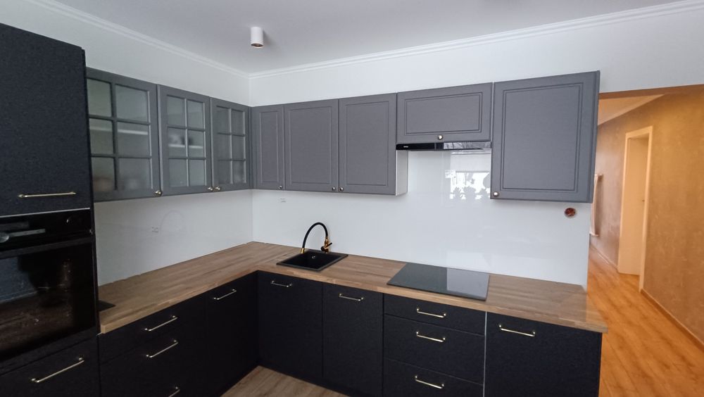 Panele szklane na wymiar – lacobel, grafiki na szkle, szkło hartowane