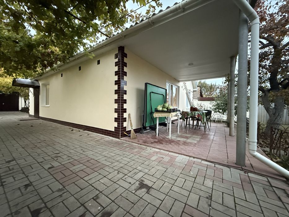 Продаю ухоженный дом 100м2. Ингульский район.