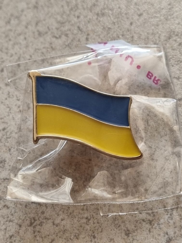 Пін, значок, брошка "Прапор України" на одяг, сумку, рюкзак, кепку.