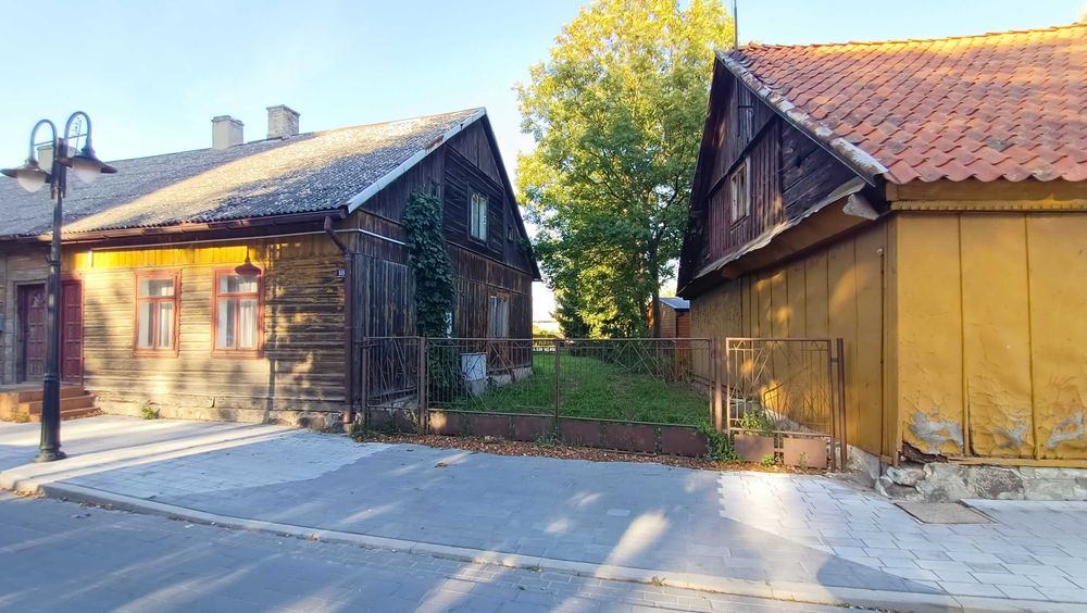 Nieruchomość zabudowana dom i budynki gospodarcze w Raciążu