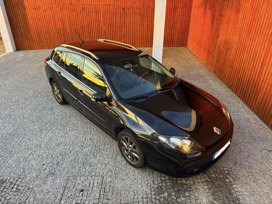 Renault Laguna Break 1.5 DCI 110cv - Desde 107€ Mês
