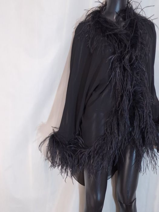 Дизайнерское пеньюар накидка перья боа накидка