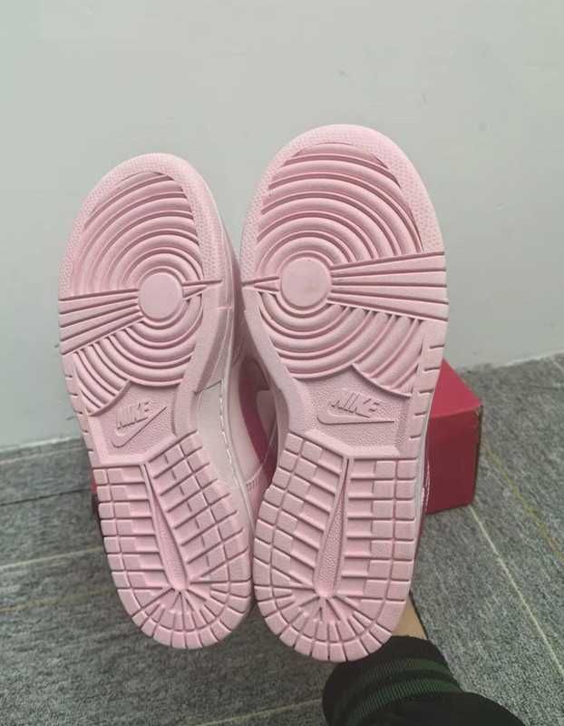 Buty unisex różowe r.40