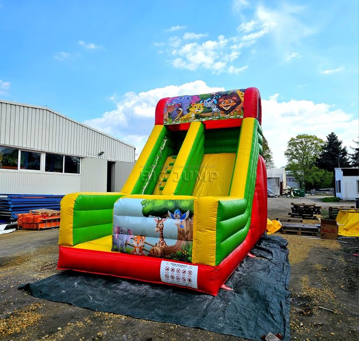 Nowe Zjeżdżalnie dmuchana zjeżdżalnia dmuchańce dmuchaniec zamek plac