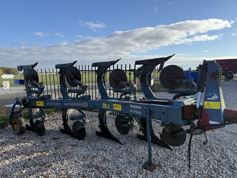 Pług 4 skibowy Obrotowy Overum !! Hydraulika!! Kverneland Kuhn! Igła!!