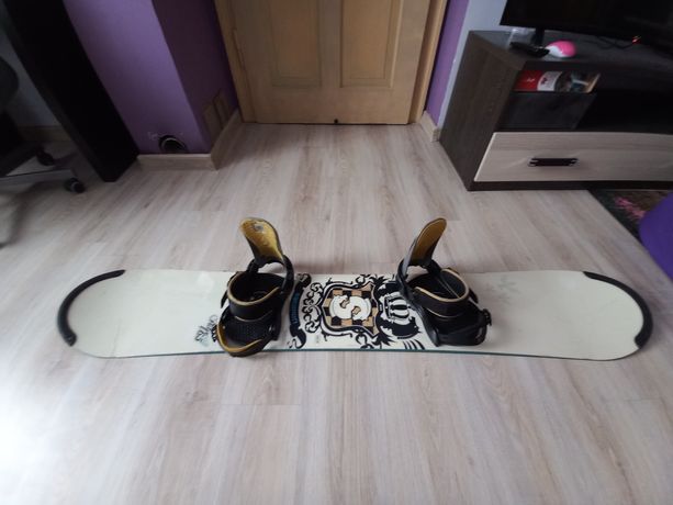 Deska snowboardowa