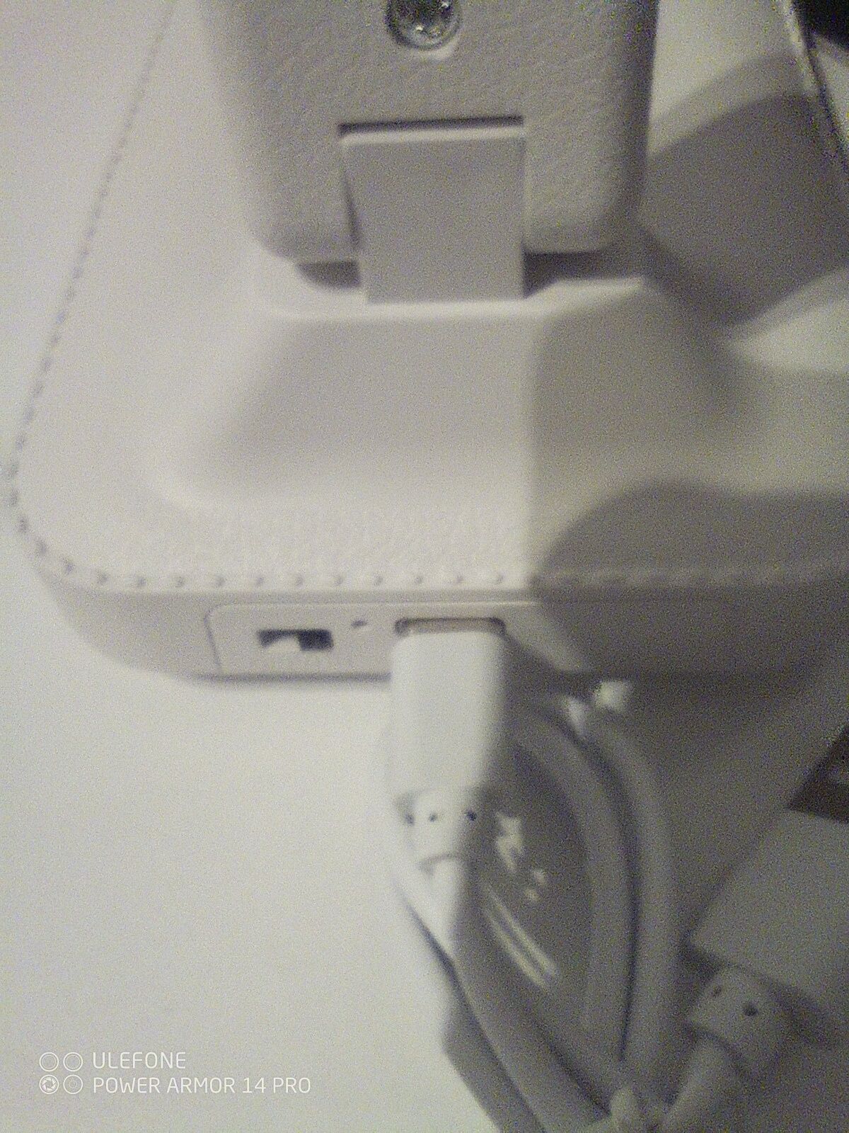Lampka biurkowa LED