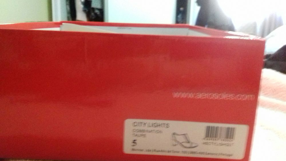 Sapatos Aerosoles novos