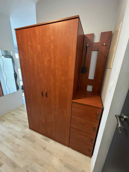 Szafa do przedpokoju