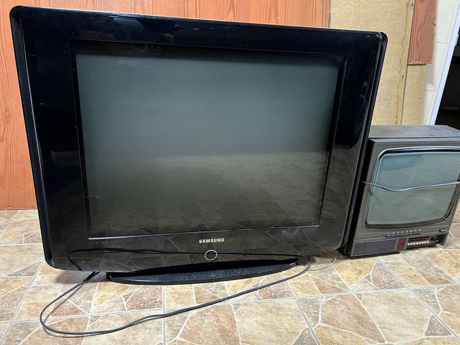 Телевизор Samsung