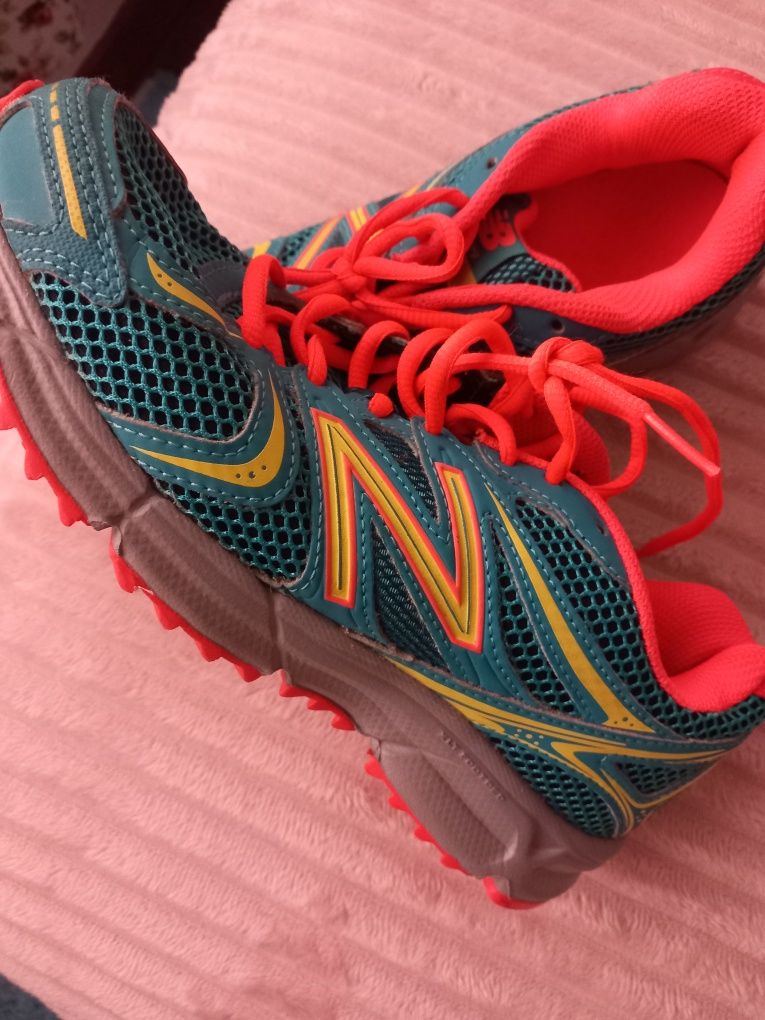 Ténis New Balance