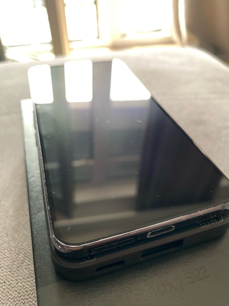 Samsung Galaxy S22 w pełni sprawny