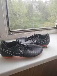 Бутсы Nike tiempo