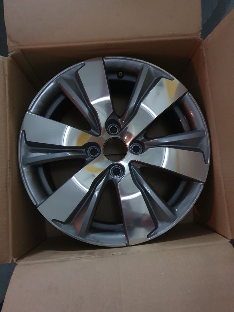 2 Jantes Peugeot 16’