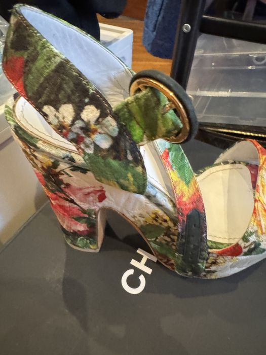 Босоножки Dolce Gabbana размер 37