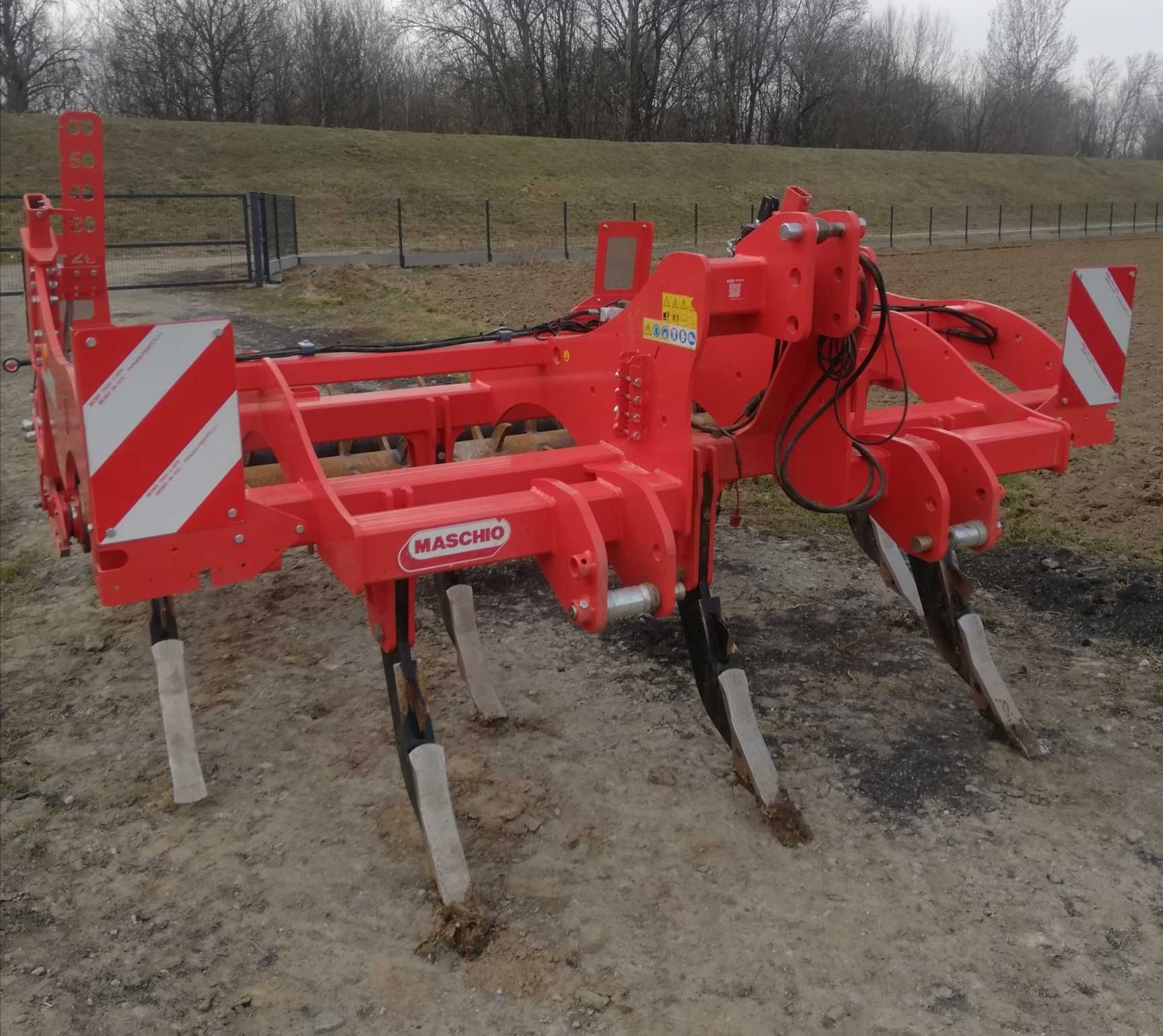 Pług dłutowy Maschio Attila 300/7  2024r