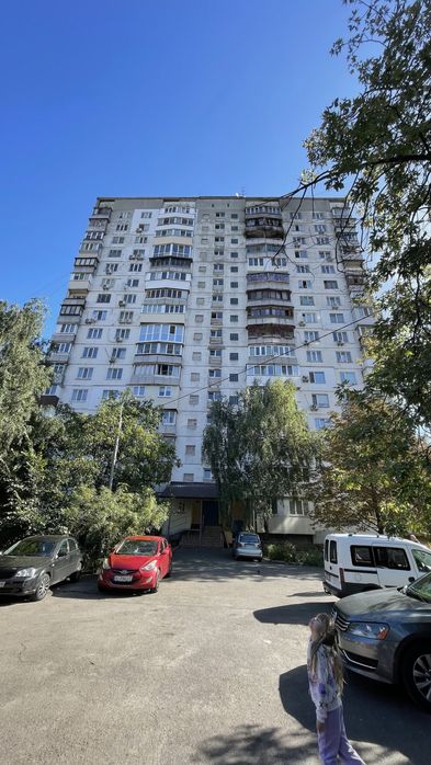 Киів 1-кім квартира Райдужна 17А, 33.7 м вторинний фонд