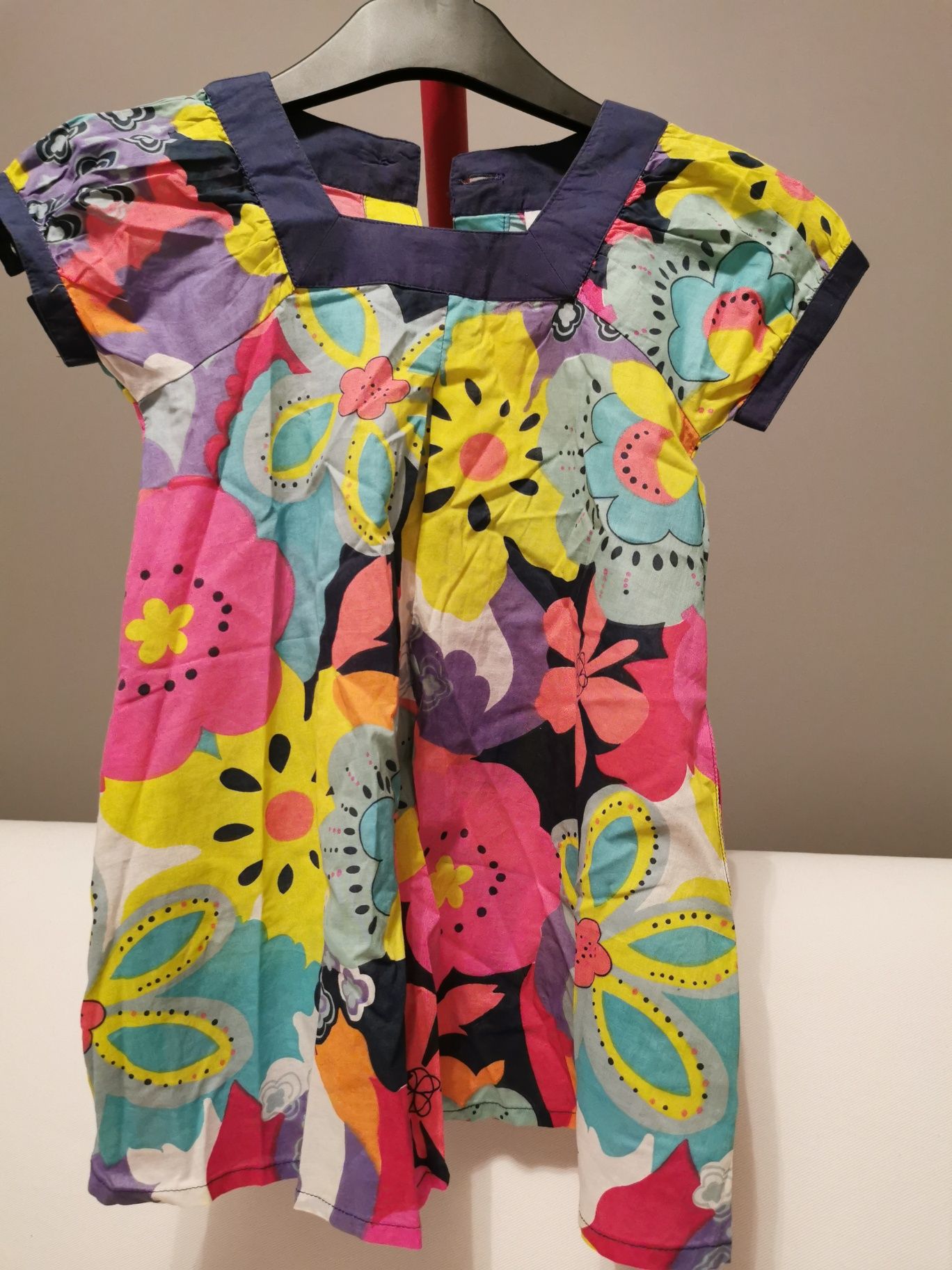 Zestaw - sukienki, spódniczka i bluzka dla dziewczynki - zestaw 11
