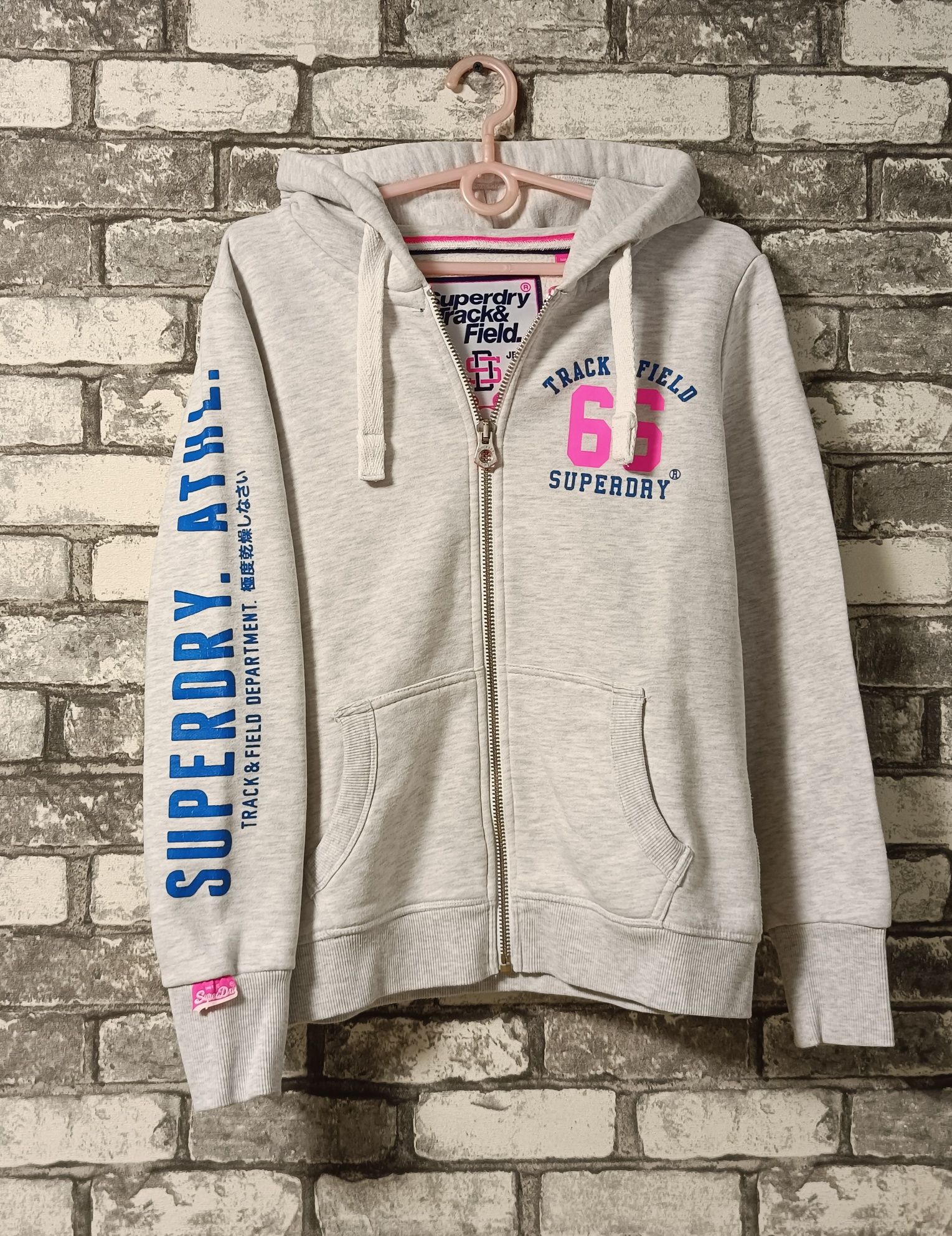 Женская толстовка Superdry на молнии